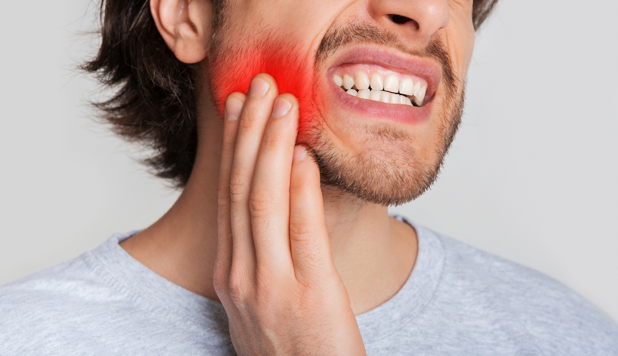 Dentist in Mission, BC, Tells You How to Handle Dental Emergencies