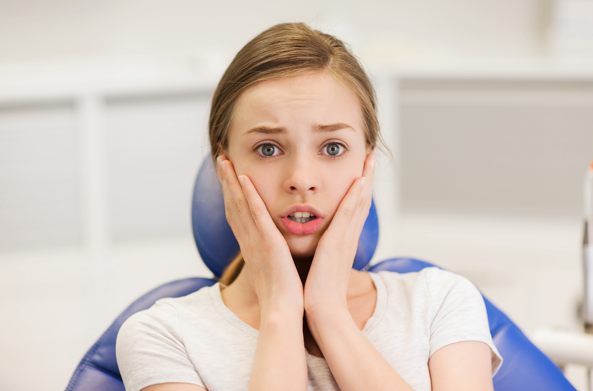 Understanding Dentophobia: Common Reasons Behind Fear of the Dentist