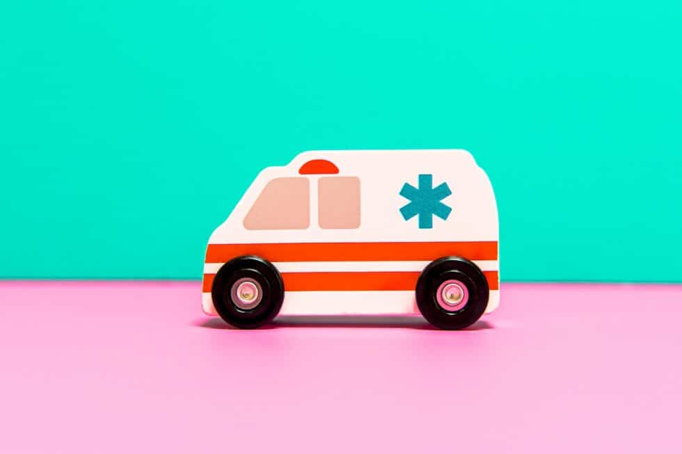Dentist in Mission, BC, Reveals 8 Signs of a Dental Emergency